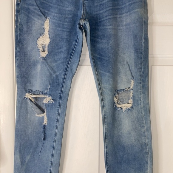 BlankNYC Destructed Skinny Jeans size 31 - Picture 4 of 9